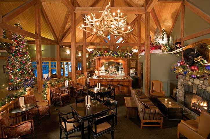 Buffalo Mountain Lodge lounge with antler chandelier lighting